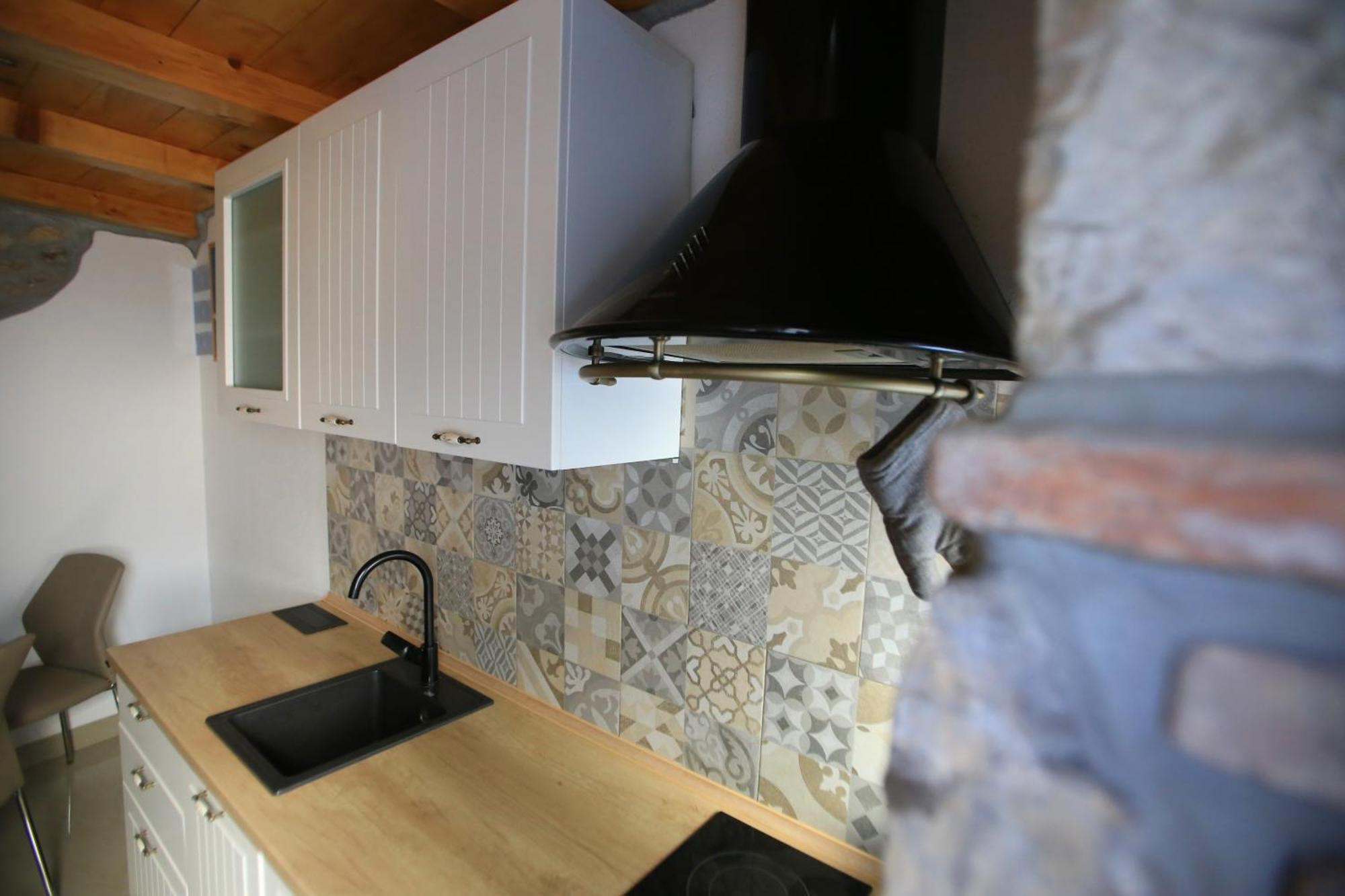 Villa Volos Apartment Karmen With Roof Terrace, Sea View, Free Private Parking โอปาติยา ภายนอก รูปภาพ