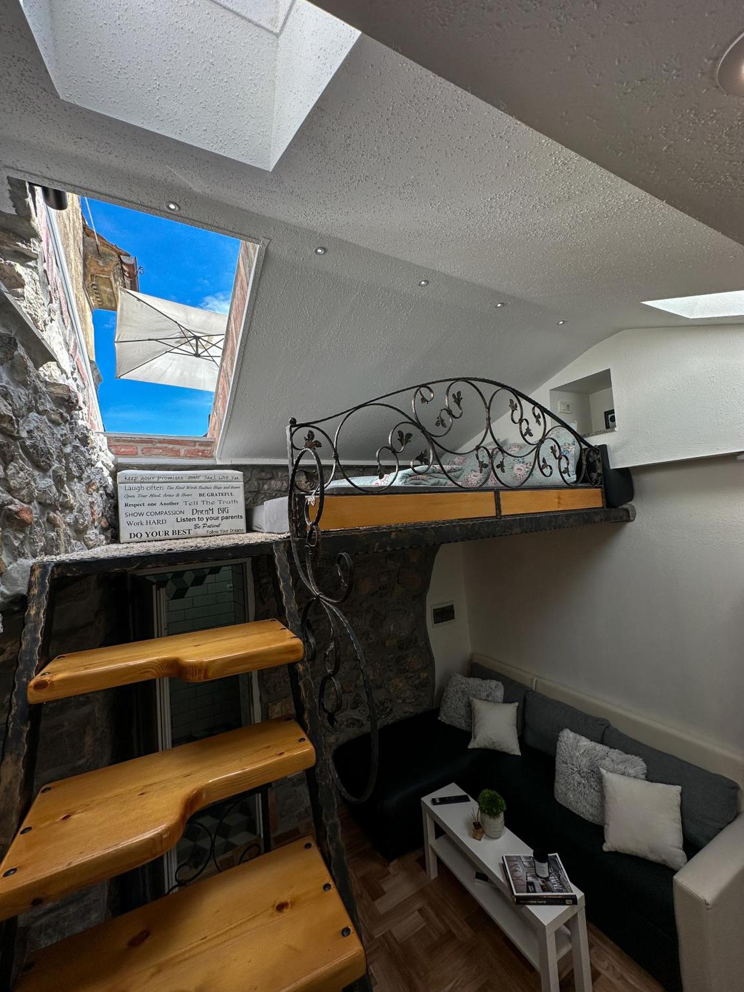 Villa Volos Apartment Karmen With Roof Terrace, Sea View, Free Private Parking โอปาติยา ภายนอก รูปภาพ