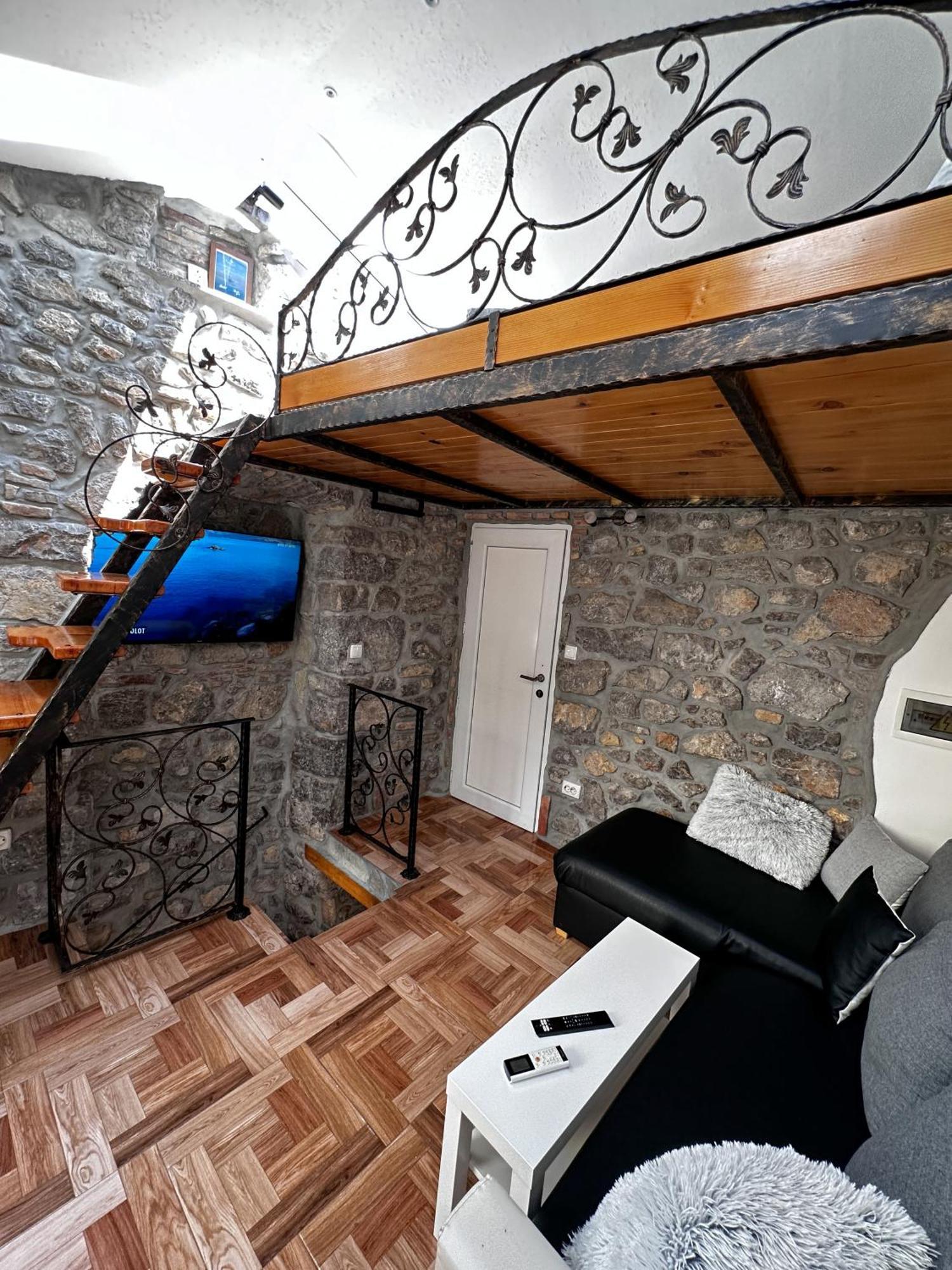 Villa Volos Apartment Karmen With Roof Terrace, Sea View, Free Private Parking โอปาติยา ภายนอก รูปภาพ